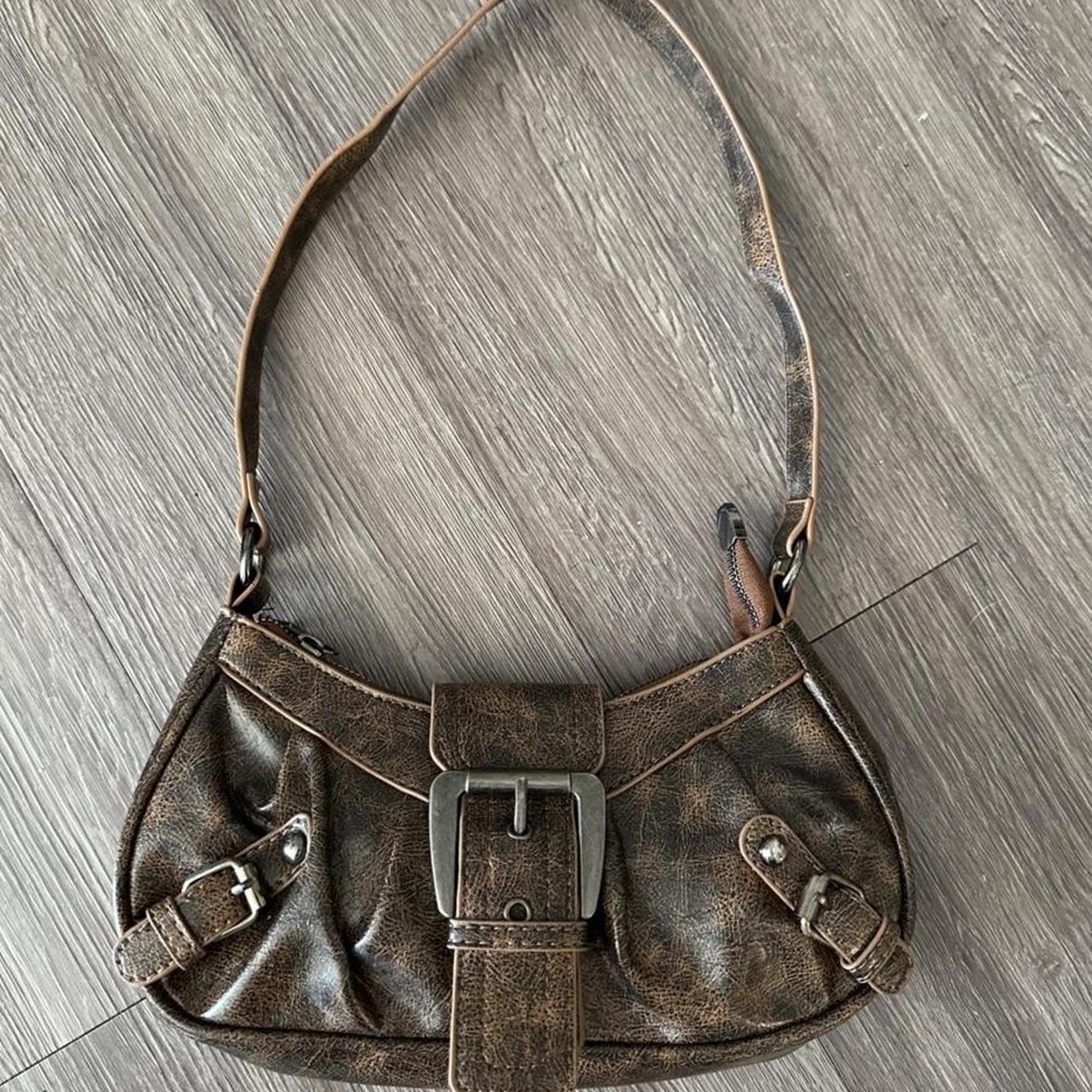 Vintage Y2K Distressed Brown Leather Buckle Shoulder Bag Purse